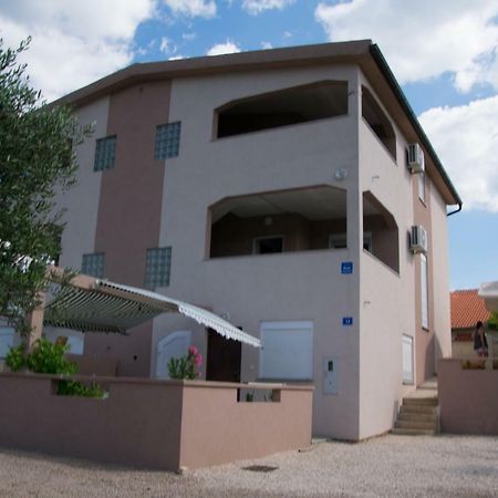 Apartmani Most Maslenica Bagian luar foto