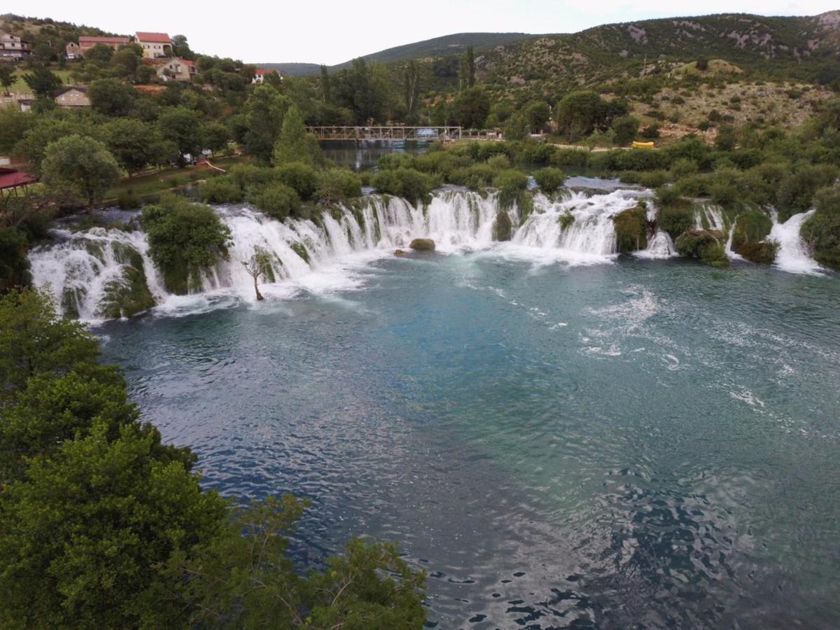 Apartmani Most Maslenica Bagian luar foto