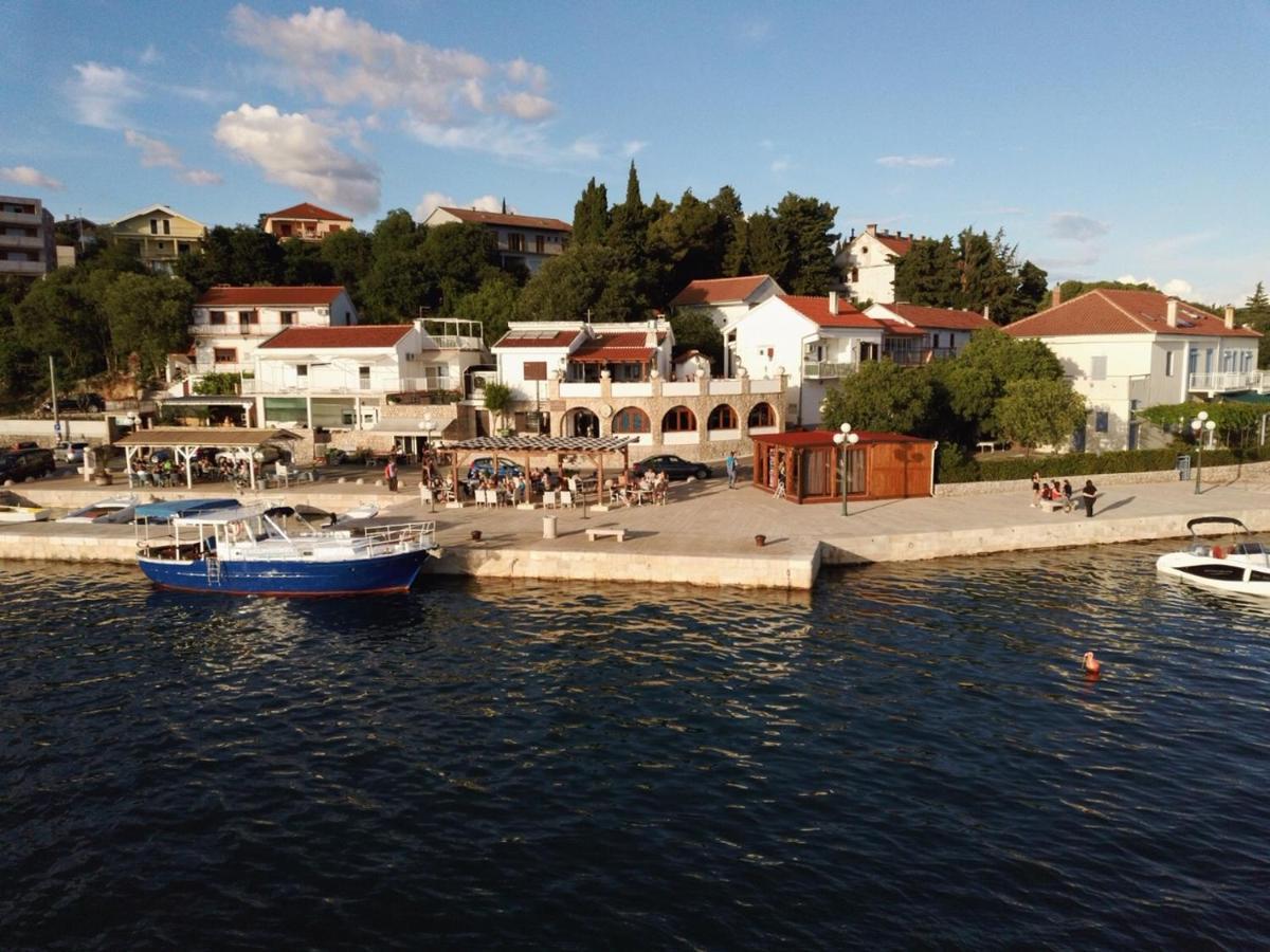 Apartmani Most Maslenica Bagian luar foto